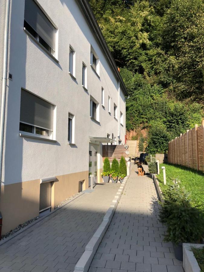 Ferienwohnungen Lamisto Am Waldesrand Neckartenzlingen Exteriér fotografie